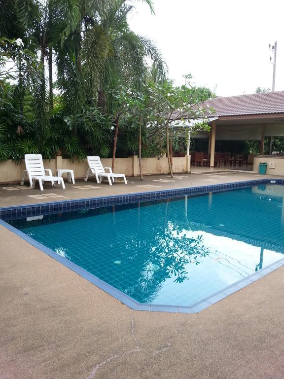 C.A.P Mansion Phuket Exterior foto