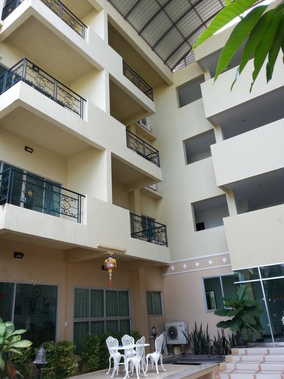 C.A.P Mansion Phuket Exterior foto