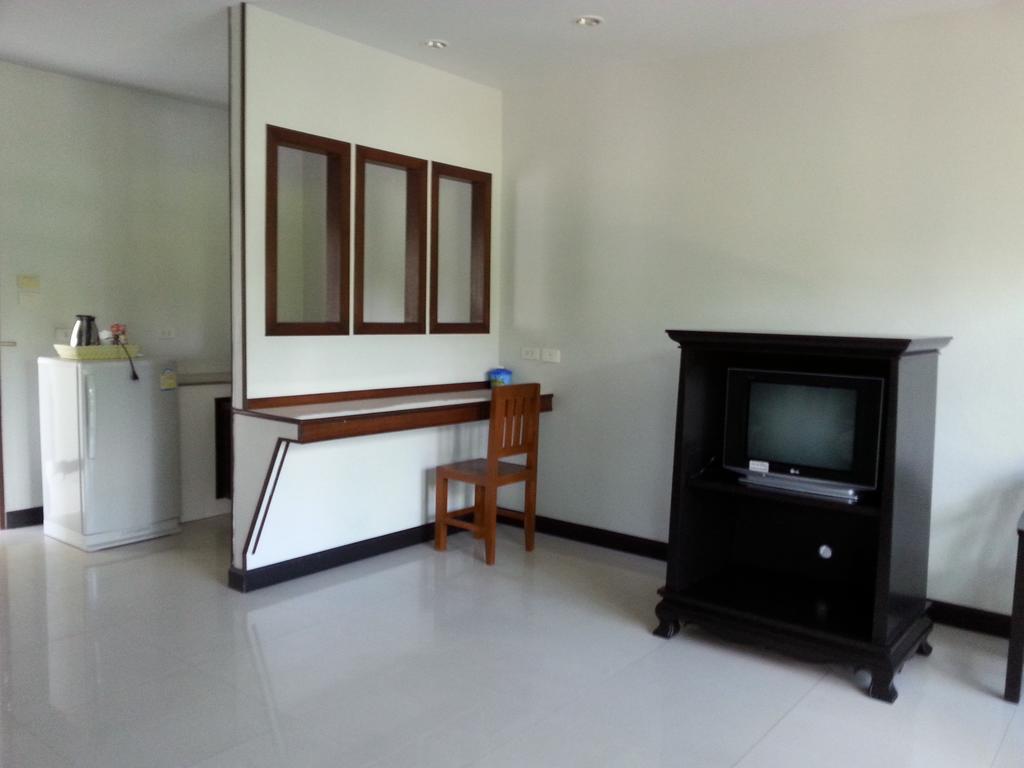 C.A.P Mansion Phuket Exterior foto