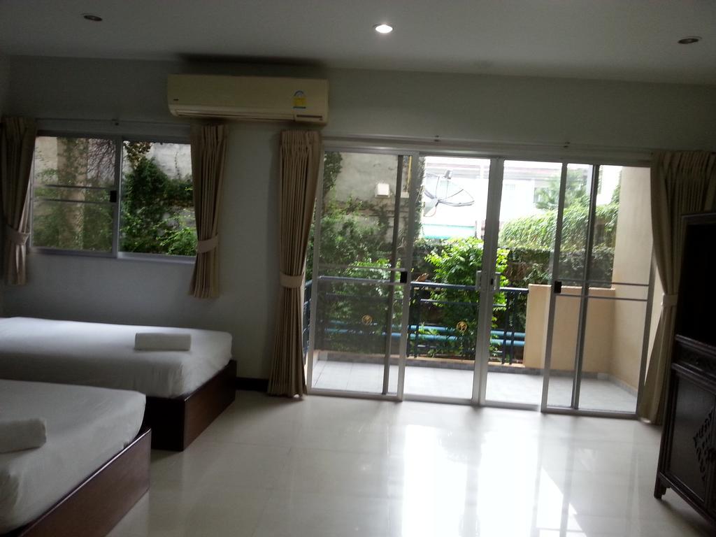 C.A.P Mansion Phuket Exterior foto