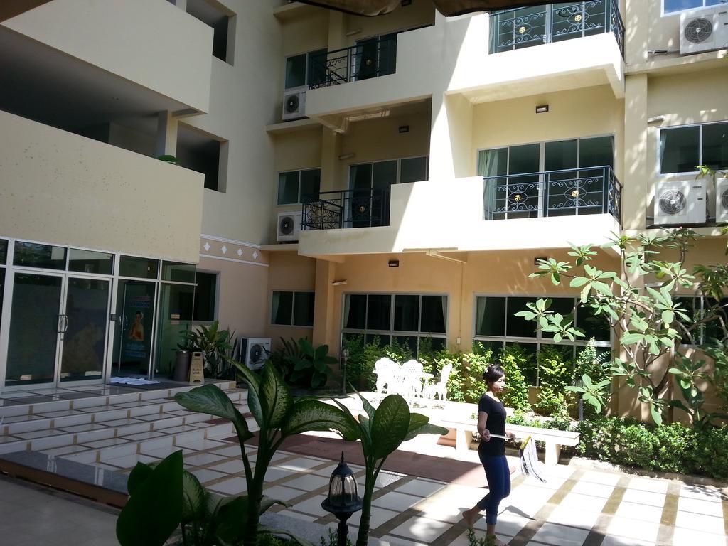 C.A.P Mansion Phuket Exterior foto