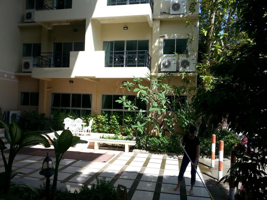 C.A.P Mansion Phuket Exterior foto